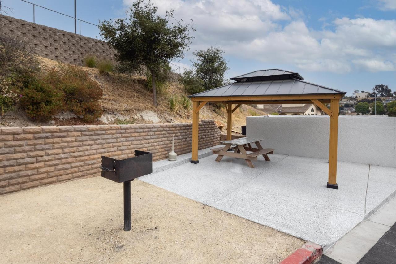 Days Inn By Wyndham Arroyo Grande Pismo Beach Exterior photo