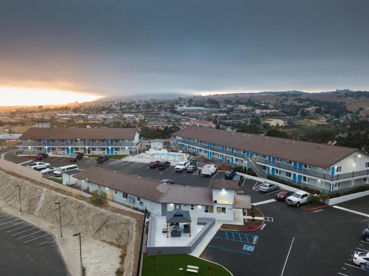 Days Inn By Wyndham Arroyo Grande Pismo Beach Exterior photo