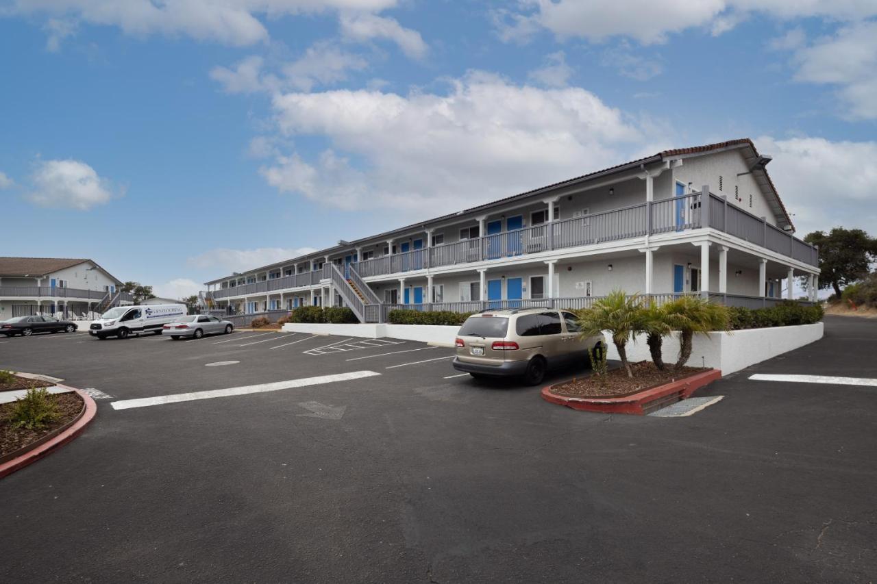 Days Inn By Wyndham Arroyo Grande Pismo Beach Exterior photo